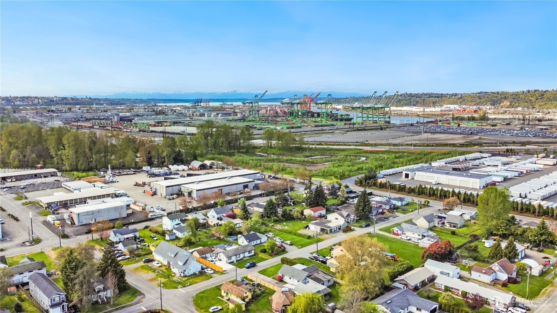 1317 47th Avenue E, Fife, WA 98424