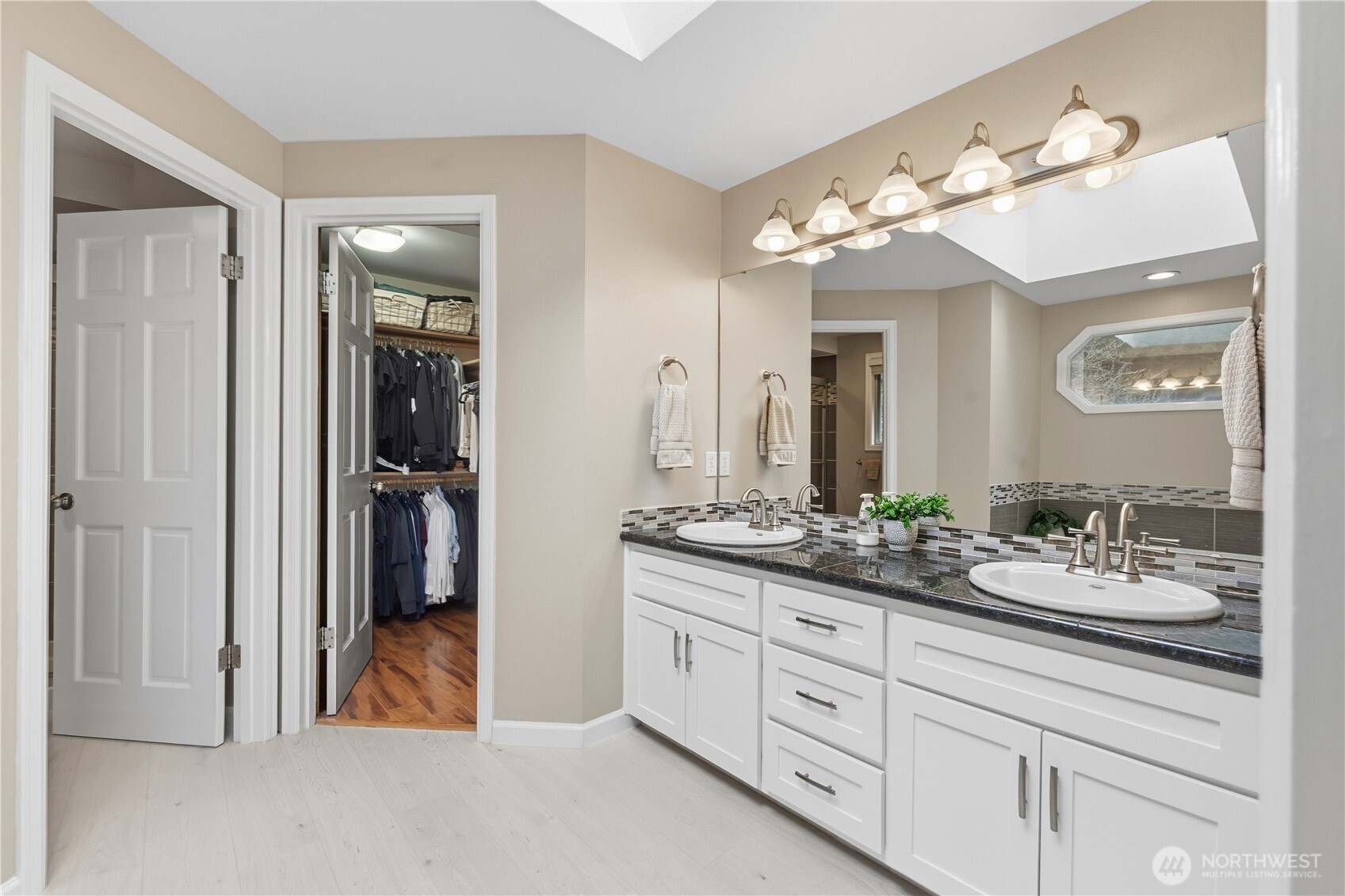 12916 49th Avenue W, Mukilteo, WA 98275