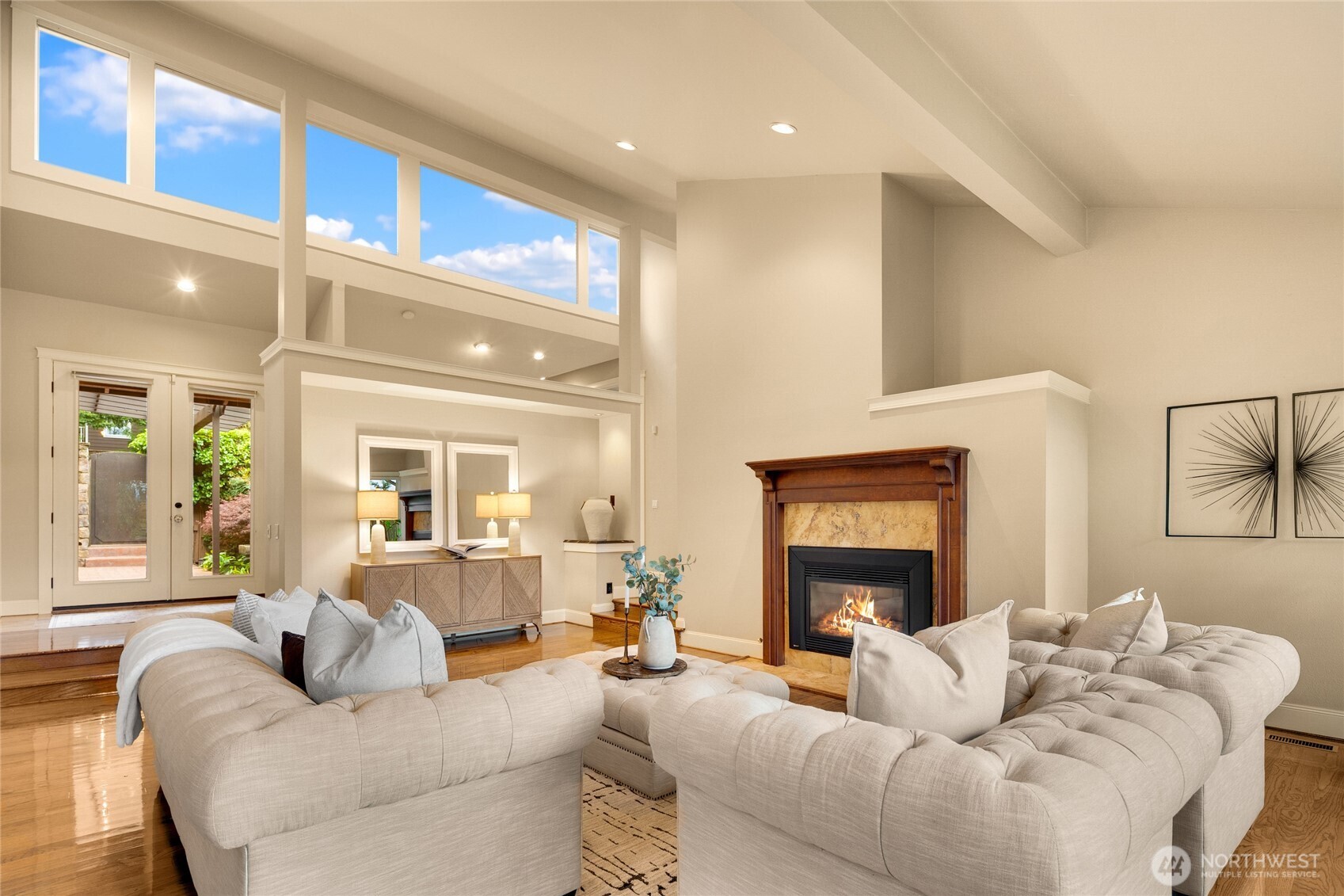 8619 NE 24th Street , Clyde Hill, WA 98004