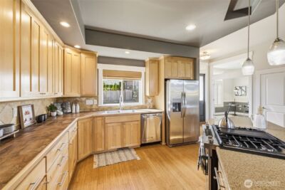 7808 211th Avenue E, Bonney Lake, WA 98391 - Photo 7