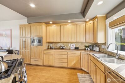 7808 211th Avenue E, Bonney Lake, WA 98391 - Photo 8