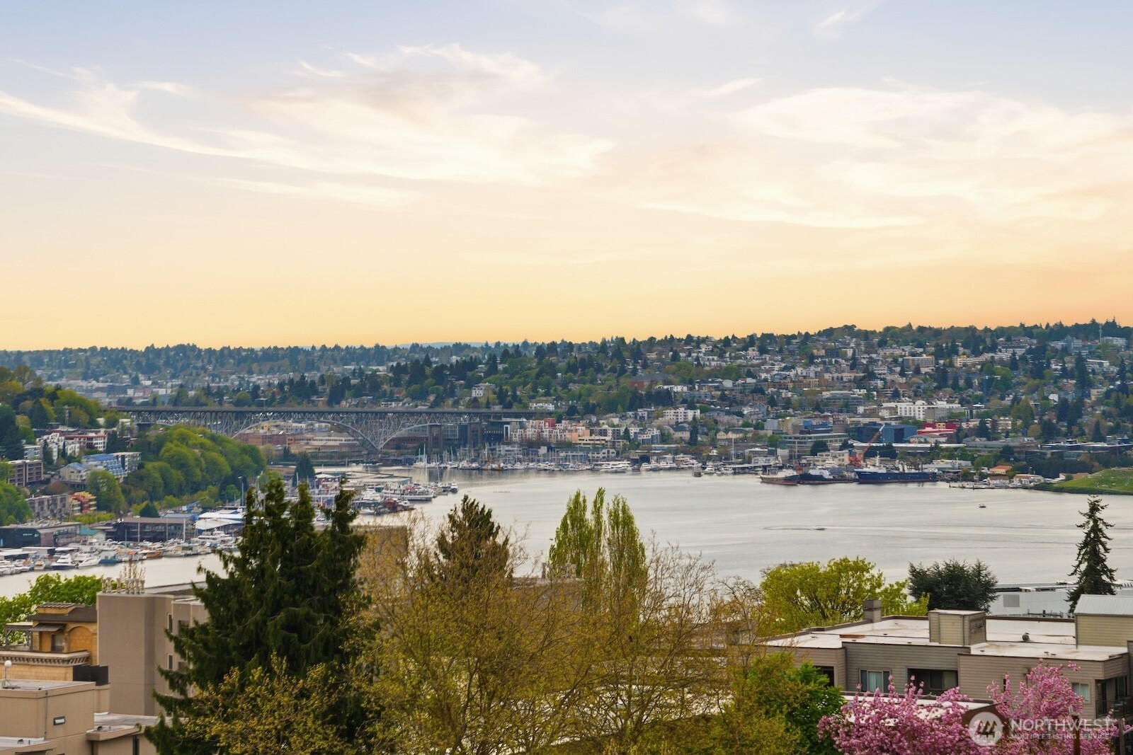 601 Belmont Avenue E #B7, Seattle, WA 98102