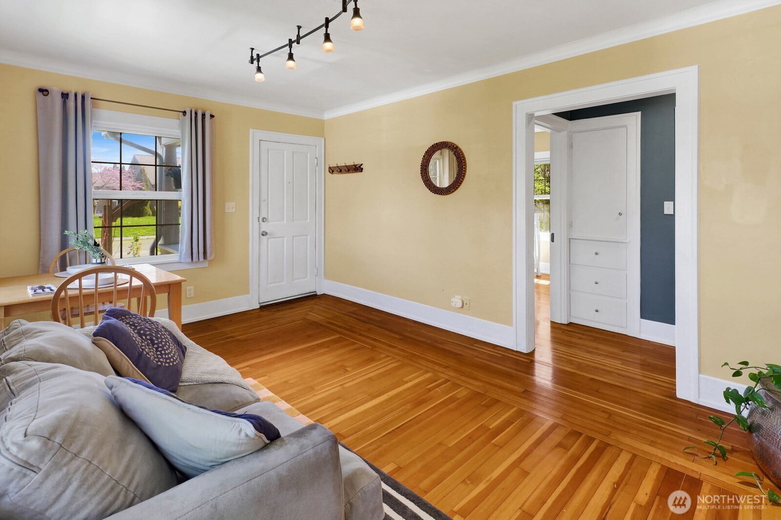 2817 Kulshan Street , Bellingham, WA 98225