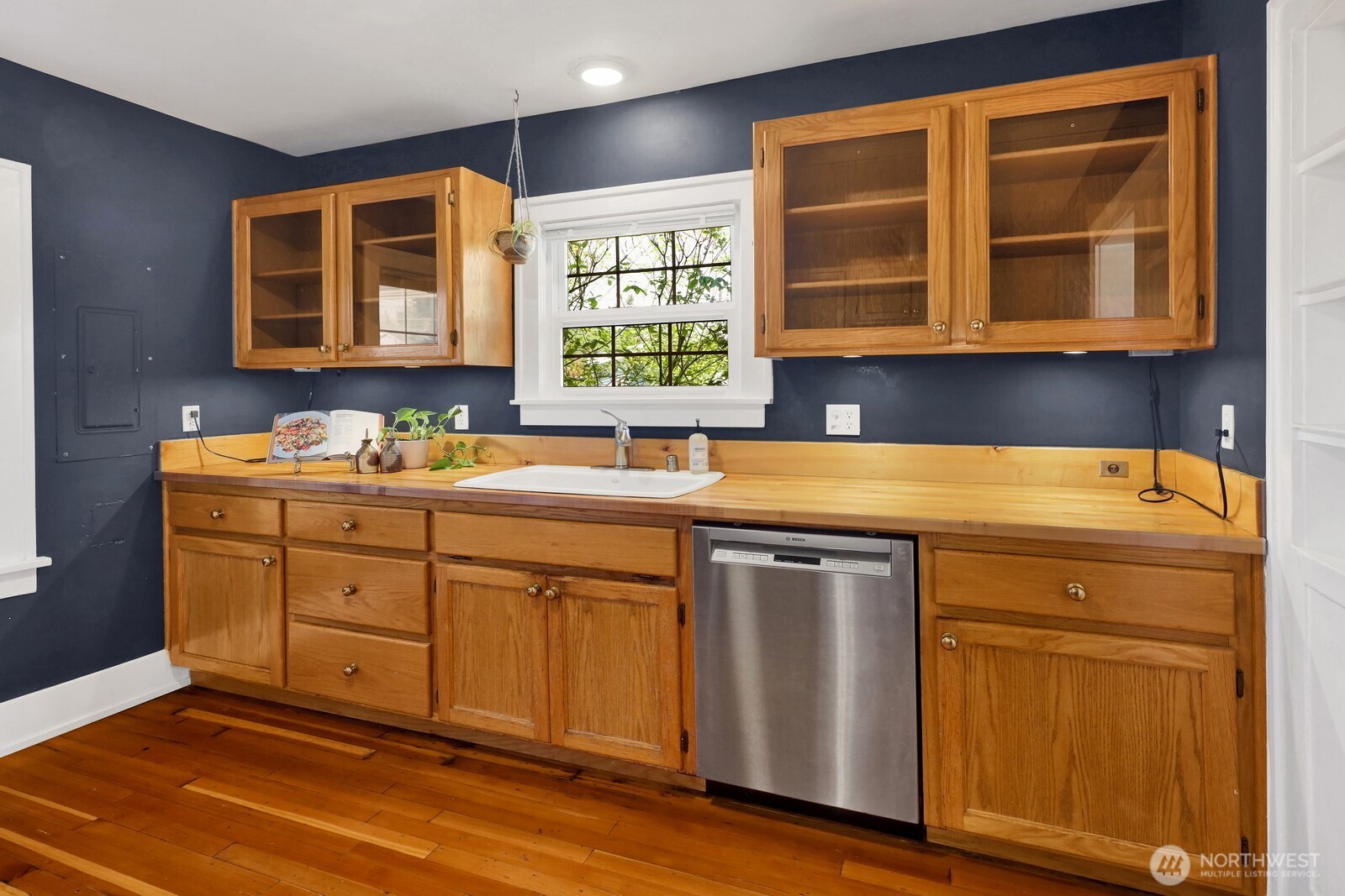 2817 Kulshan Street , Bellingham, WA 98225