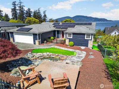 3512 W 2nd Street , Anacortes, WA 98221 - Photo 1
