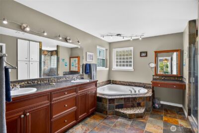 3512 W 2nd Street , Anacortes, WA 98221 - Photo 23