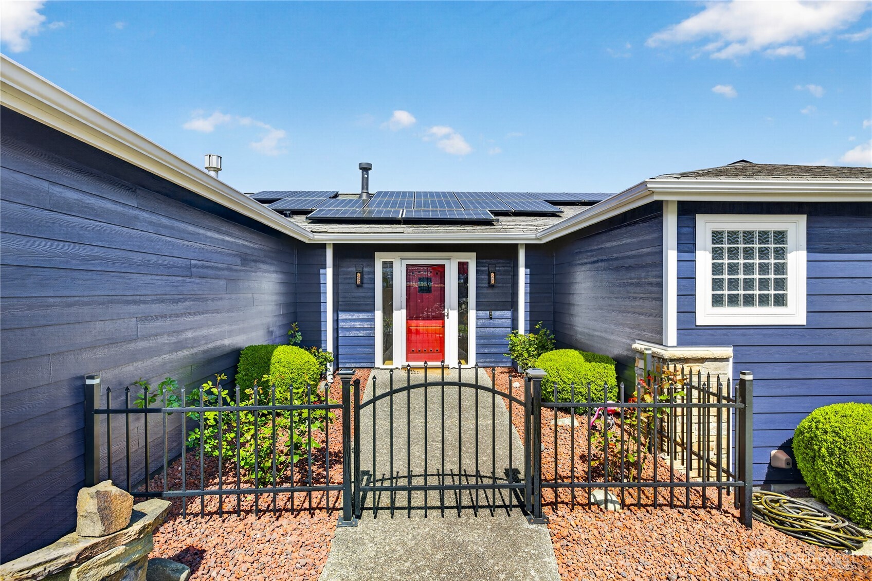 3512 W 2nd Street , Anacortes, WA 98221