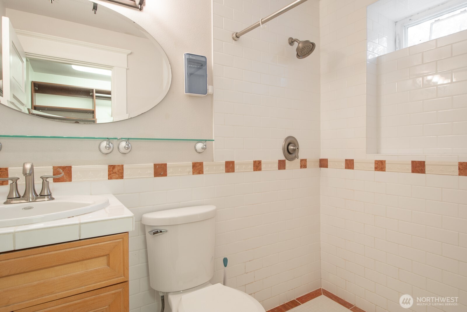 703 18th Avenue S, Seattle, WA 98144