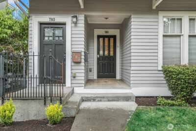 703 18th Avenue S, Seattle, WA 98144 - Photo 2