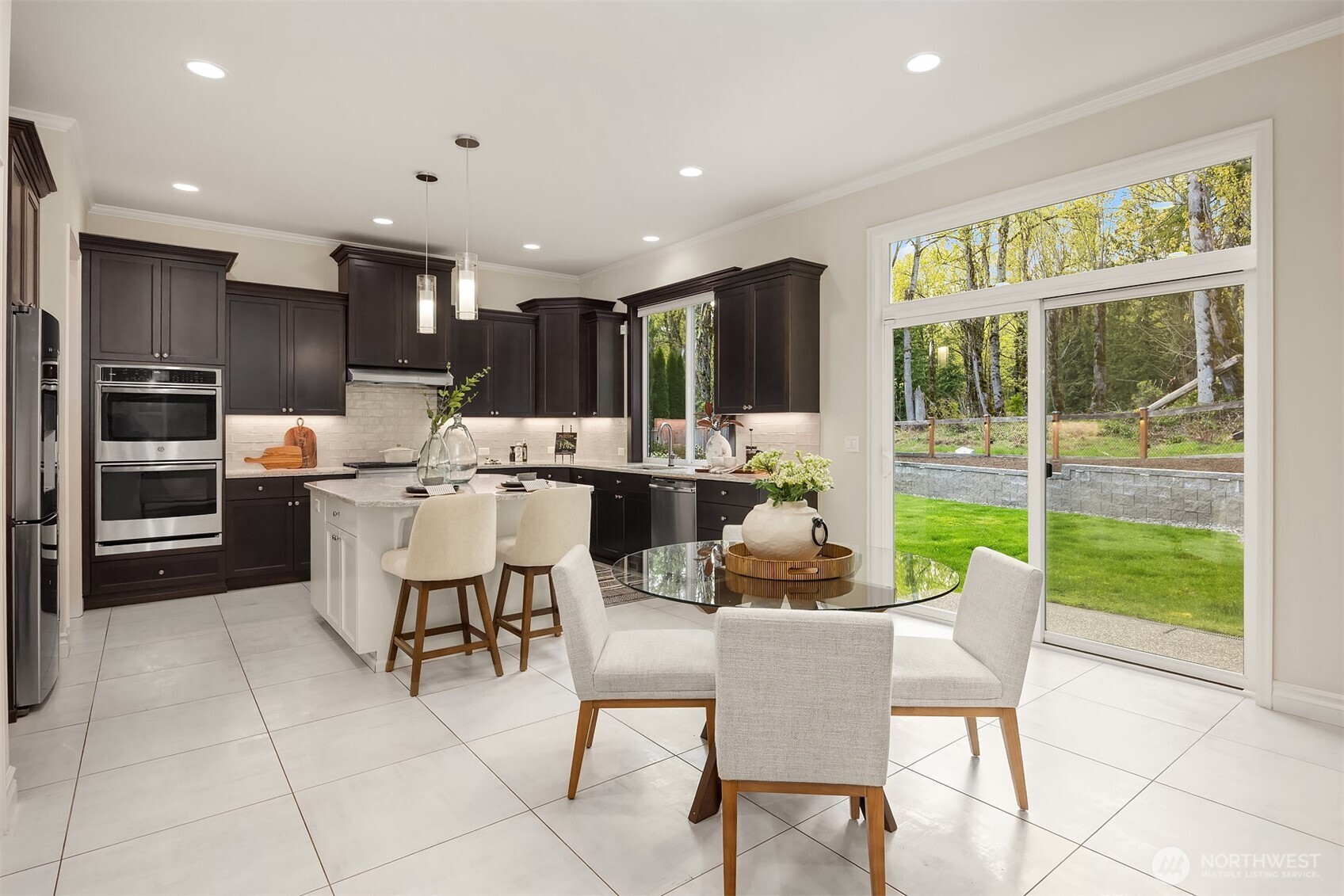 26610 SE 9th Way , Sammamish, WA 98075