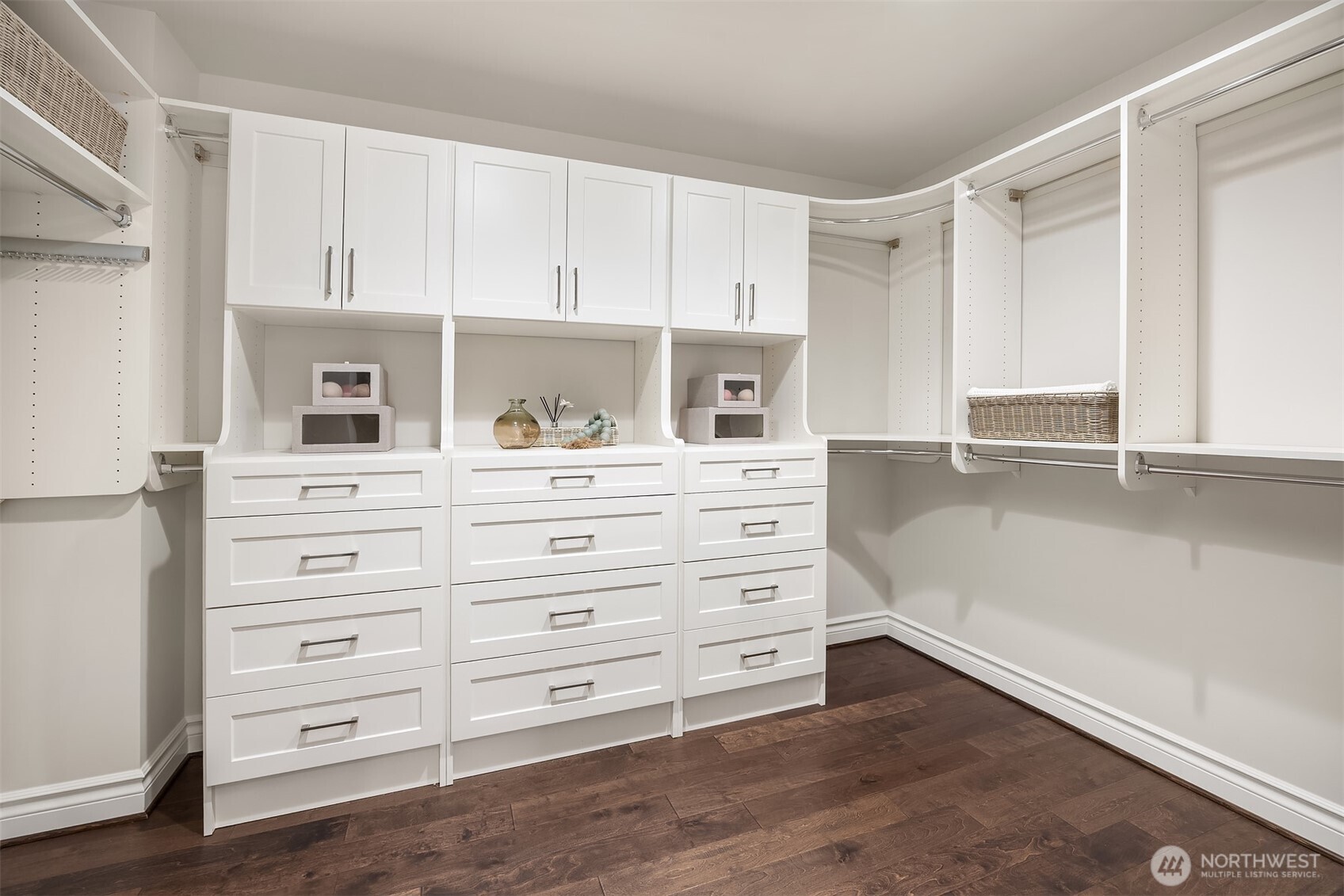 26610 SE 9th Way , Sammamish, WA 98075
