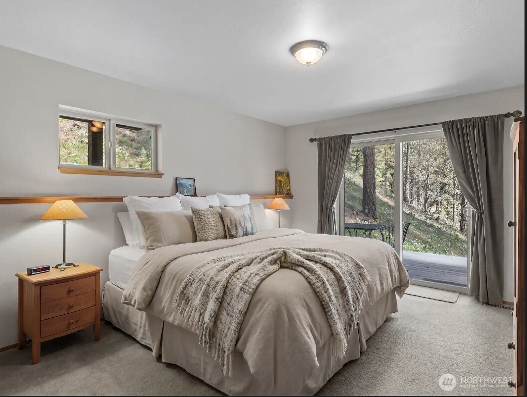 11090 Eagle Creek Road , Leavenworth, WA 98826