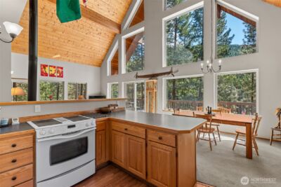 11090 Eagle Creek Road , Leavenworth, WA 98826 - Photo 7