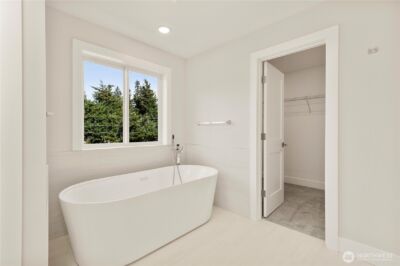 15518 56th Avenue W, Edmonds, WA 98026-2236 - Photo 23