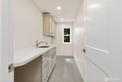 15518 56th Avenue W, Edmonds, WA 98026-2236 - Photo 33