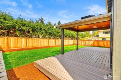 15518 56th Avenue W, Edmonds, WA 98026-2236 - Photo 36