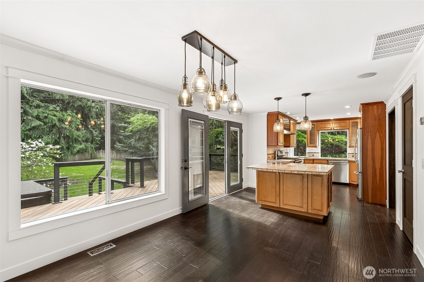 3040 273rd Avenue NE, Redmond, WA 98053