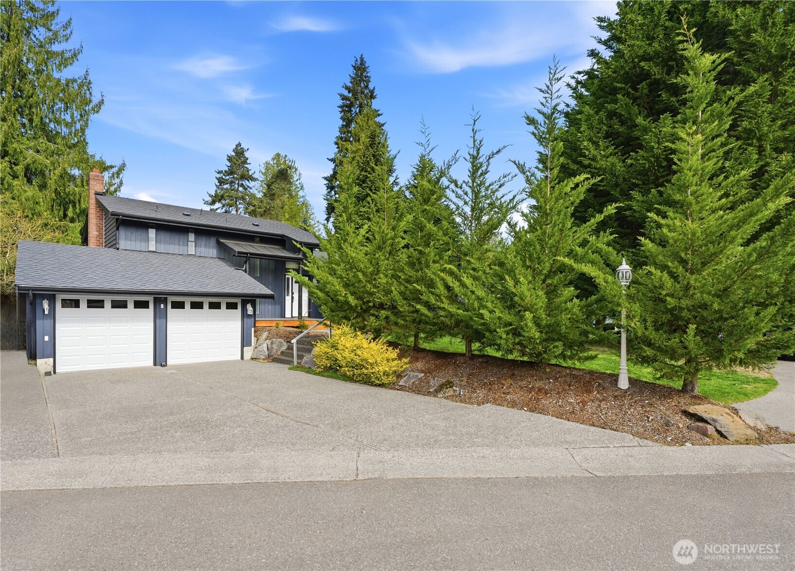 10430 34th Drive SE, Everett, WA 98208