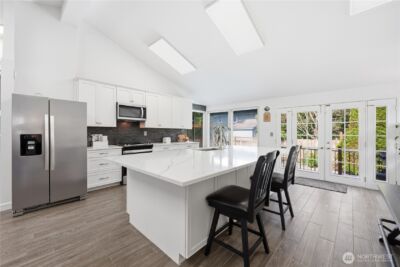 10430 34th Drive SE, Everett, WA 98208 - Photo 5