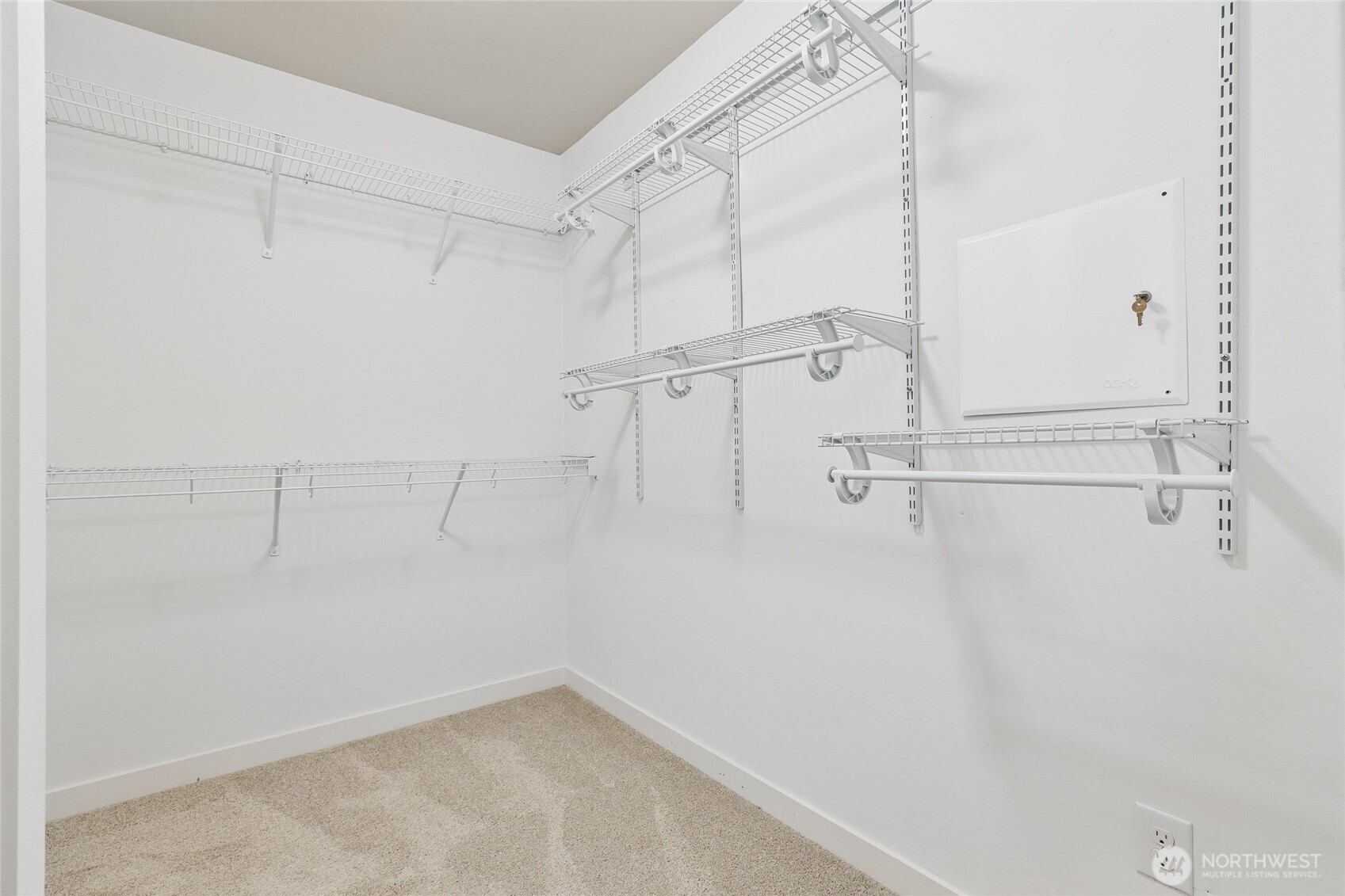 12823 65th Place W, Edmonds, WA 98026