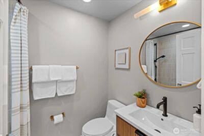 16813 NE 33rd Street , Bellevue, WA 98008 - Photo 17