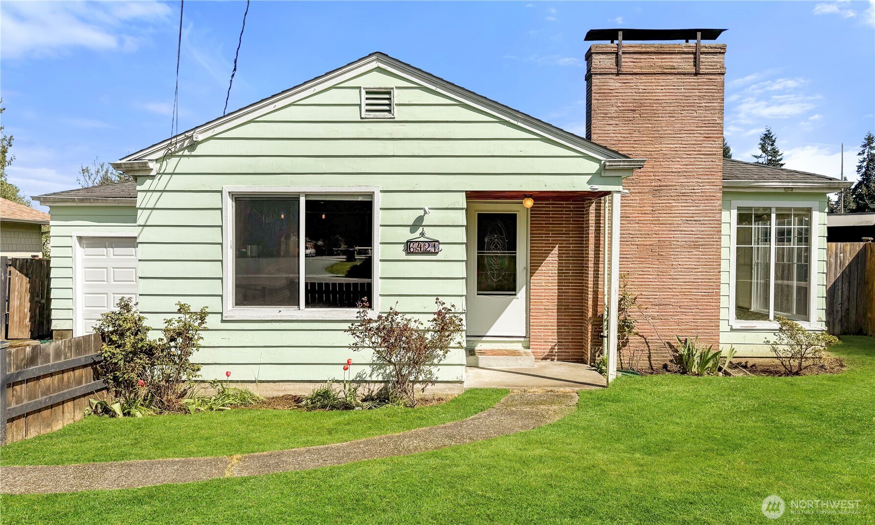 6421 Cypress Street , Everett, WA 98203