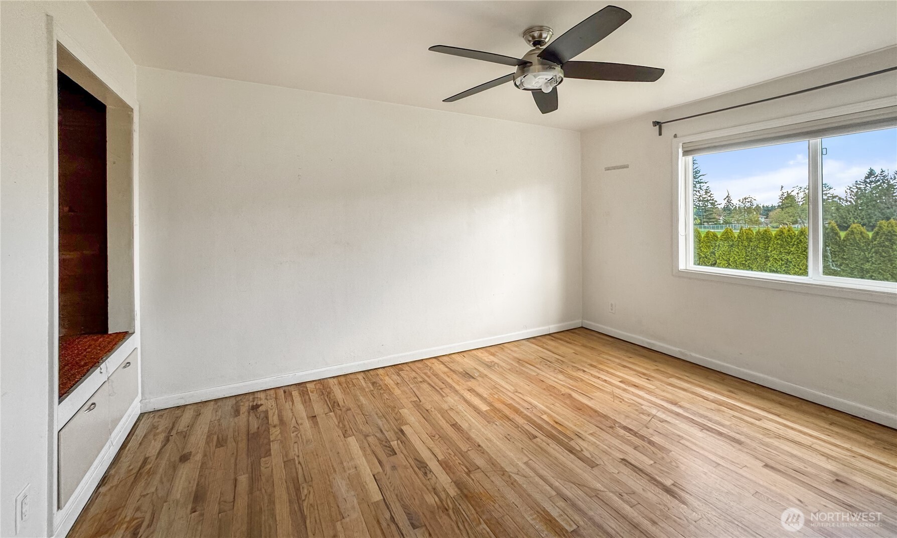 6421 Cypress Street , Everett, WA 98203