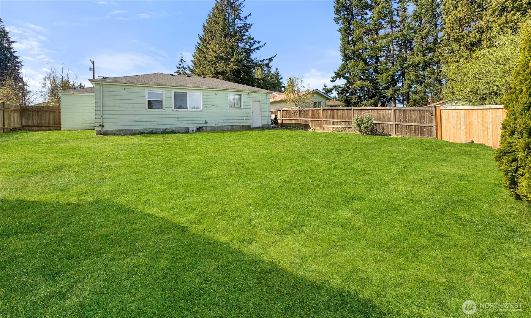 6421 Cypress Street , Everett, WA 98203
