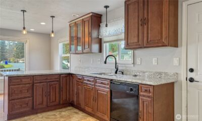 6421 Cypress Street , Everett, WA 98203 - Photo 9