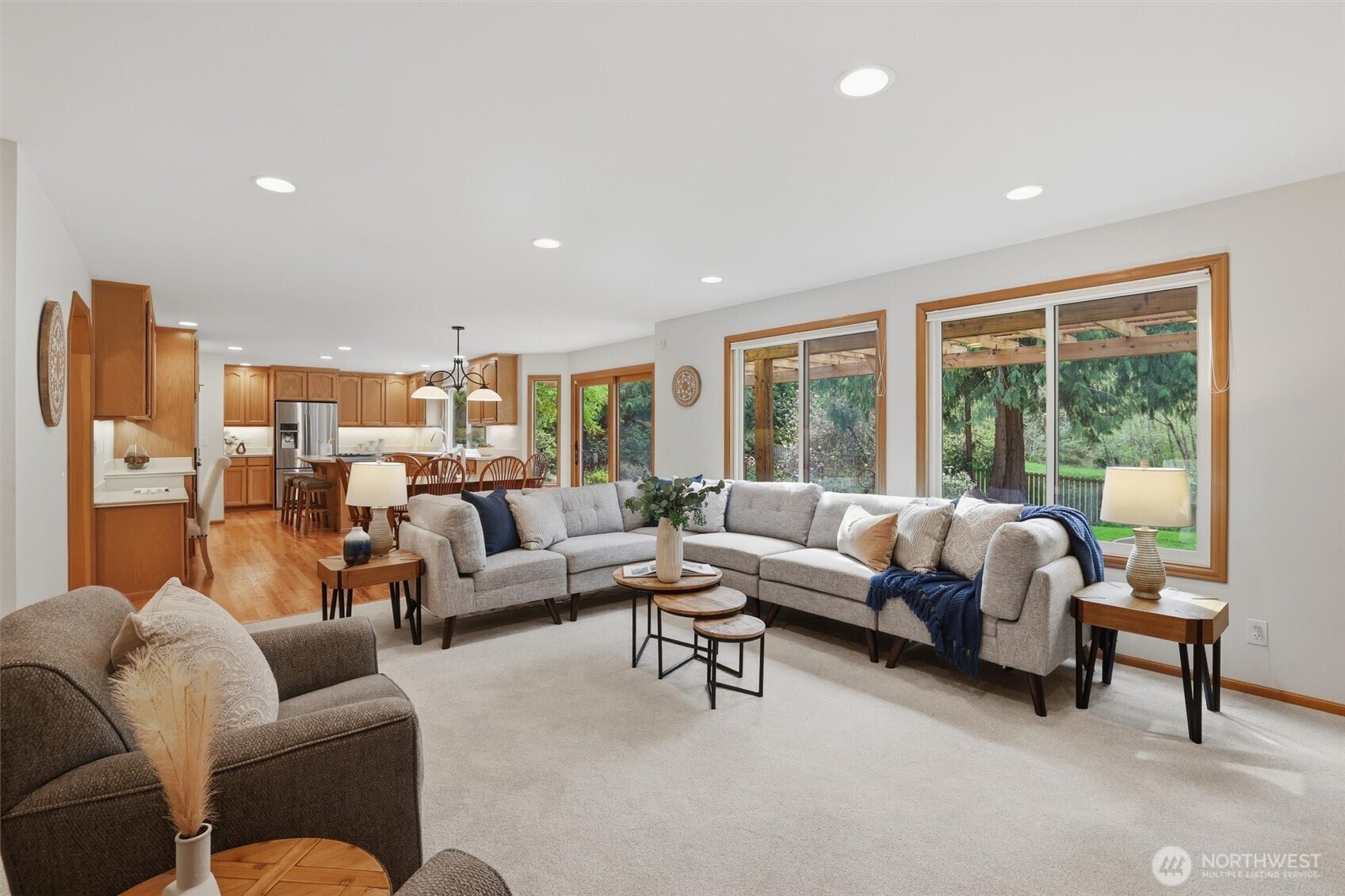 24135 SE 16th Place , Sammamish, WA 98075