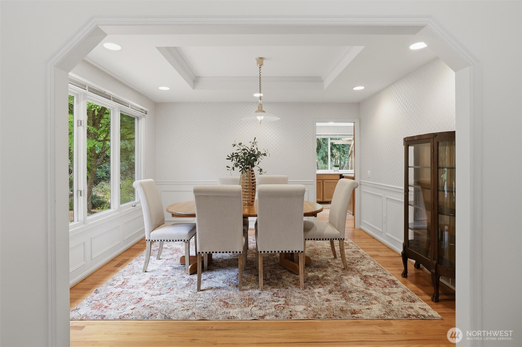 24135 SE 16th Place , Sammamish, WA 98075