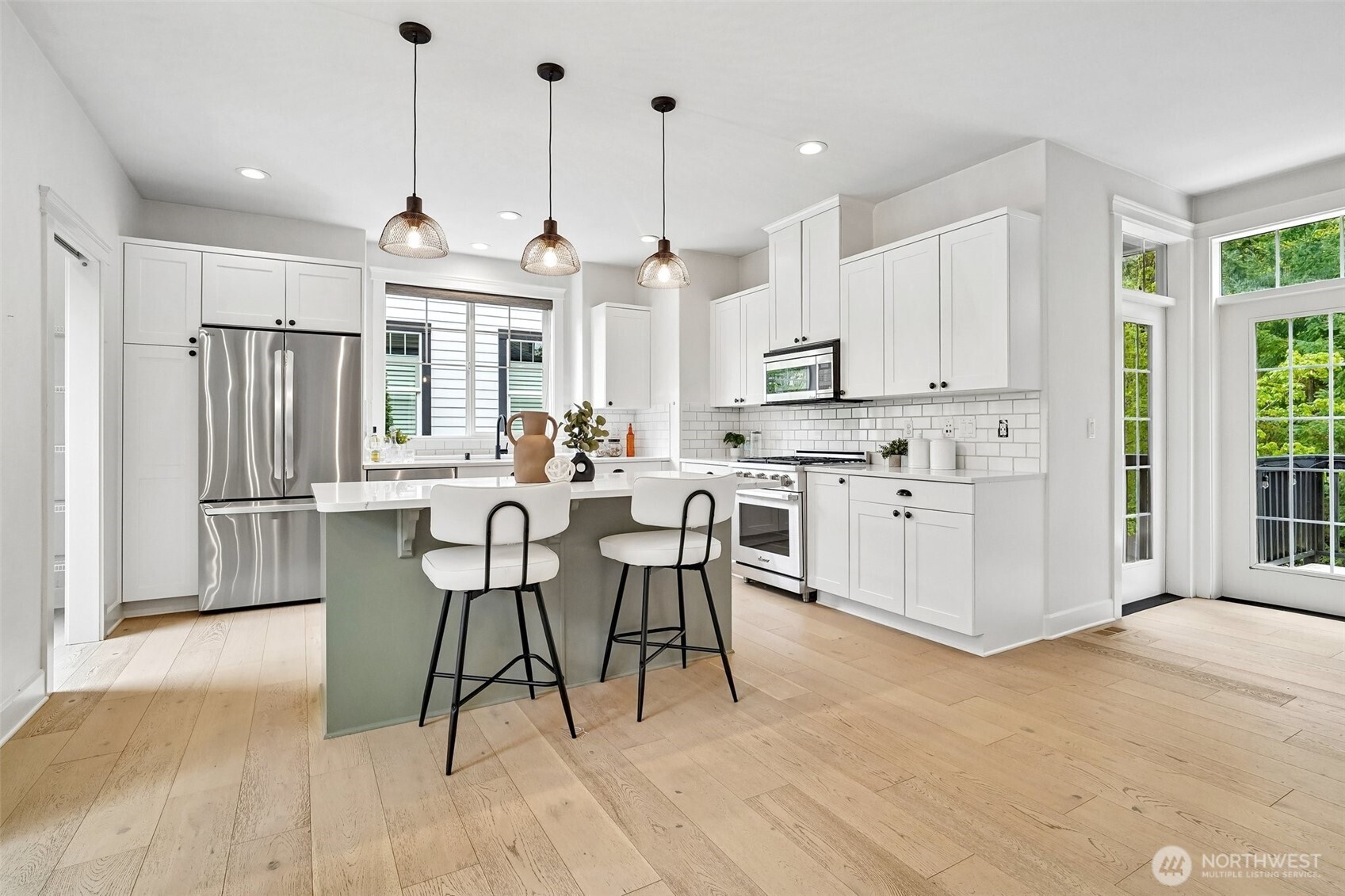 2166 NE Morgan Lane , Issaquah, WA 98029