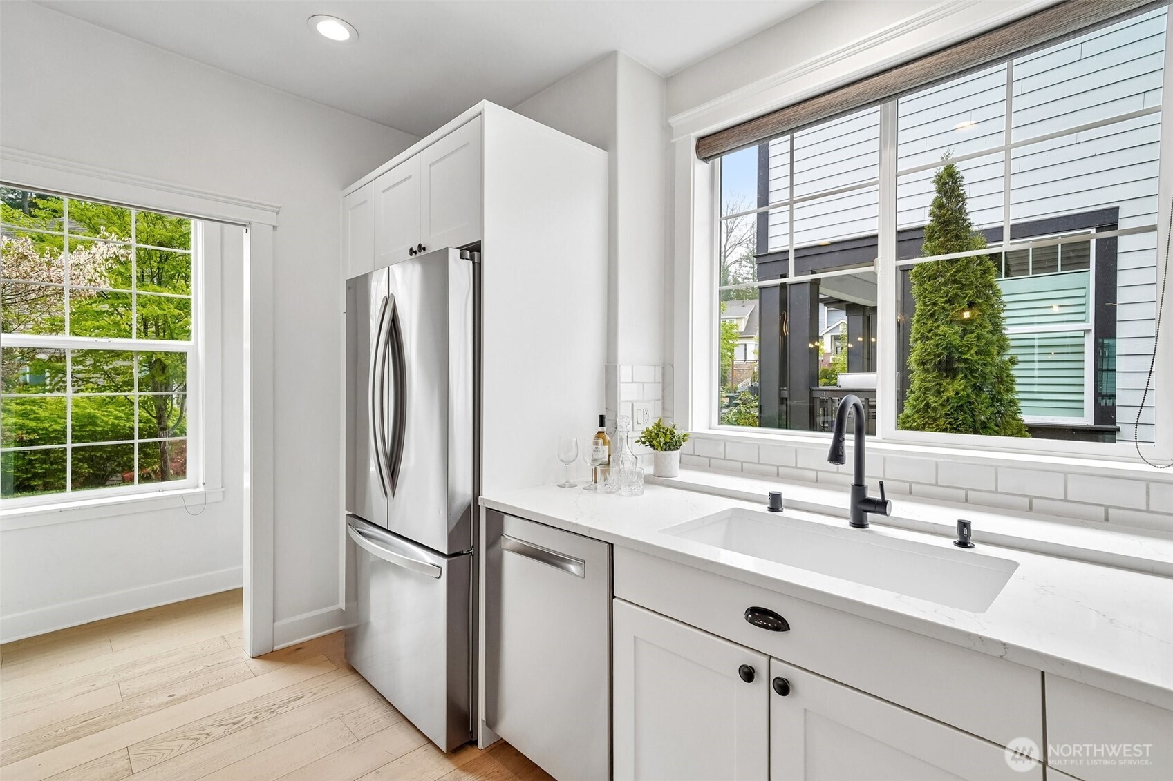 2166 NE Morgan Lane , Issaquah, WA 98029