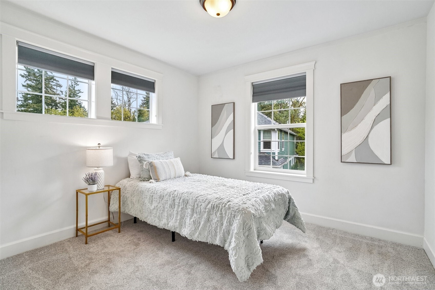 2166 NE Morgan Lane , Issaquah, WA 98029