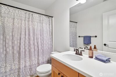 2166 NE Morgan Lane , Issaquah, WA 98029 - Photo 32