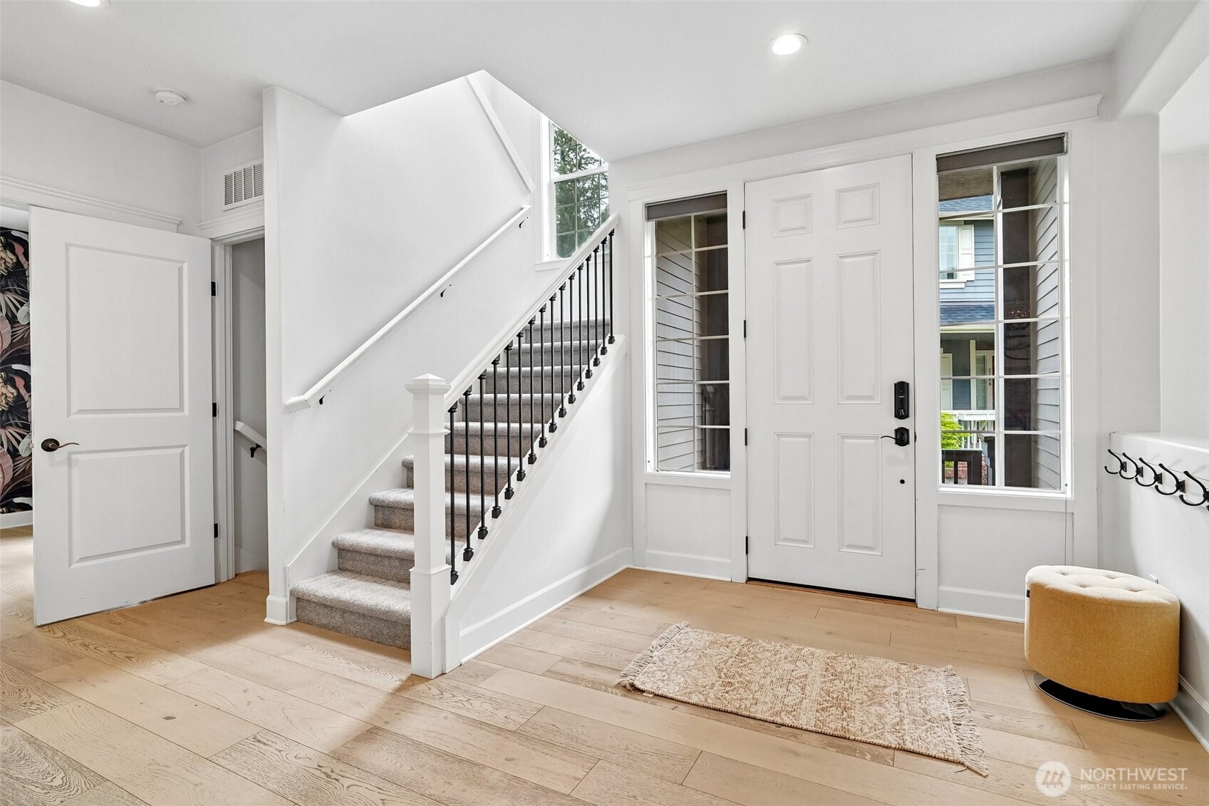 2166 NE Morgan Lane , Issaquah, WA 98029