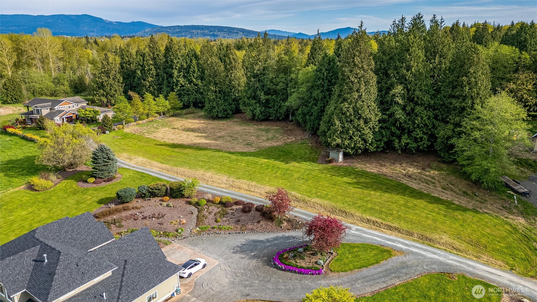 5517 East Road , Bellingham, WA 98226
