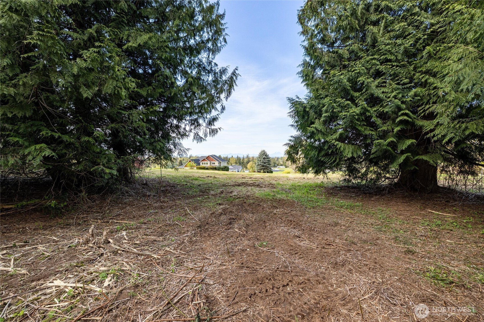 5517 East Road , Bellingham, WA 98226