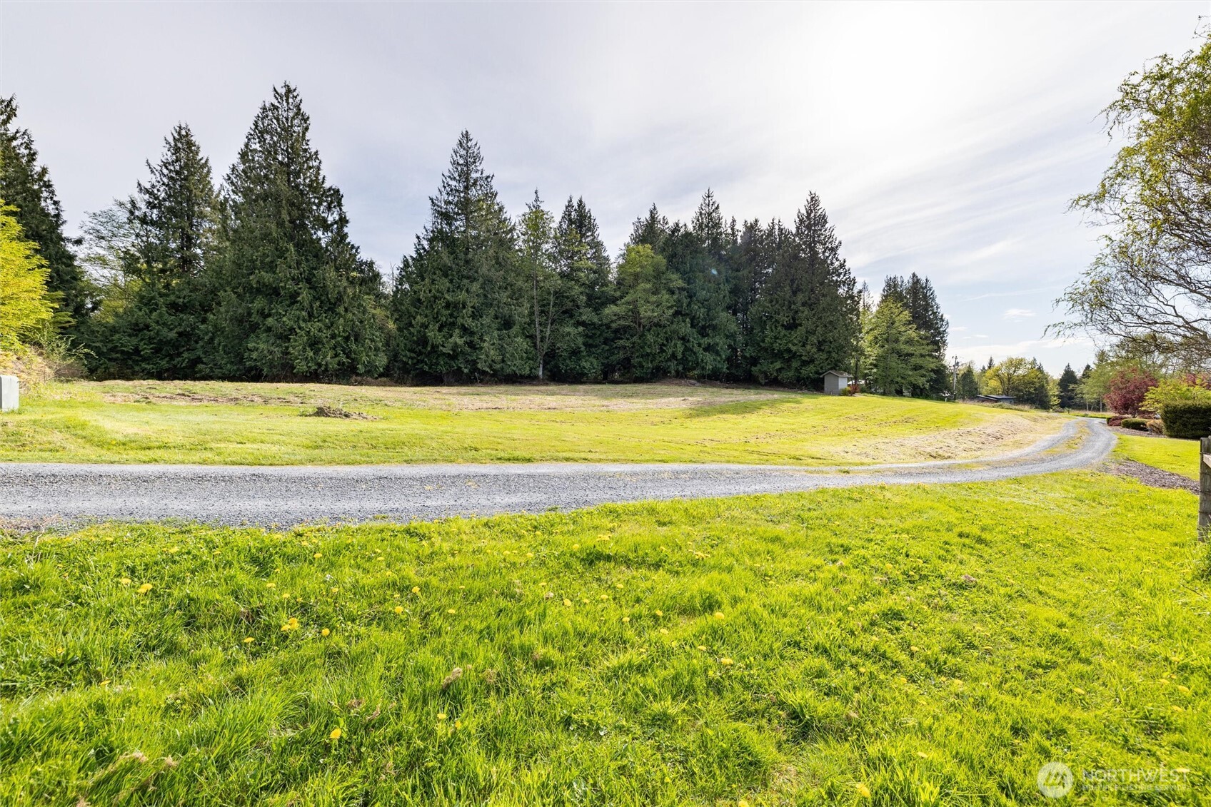 5517 East Road , Bellingham, WA 98226