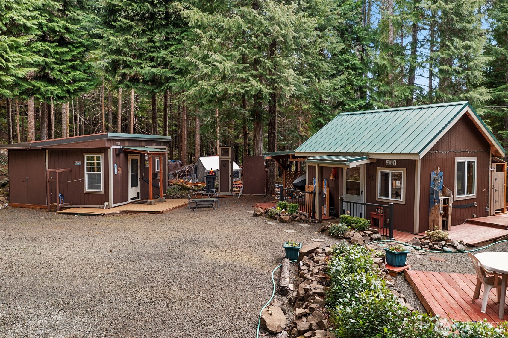 30 N Deer Court , Hoodsport, WA 98548
