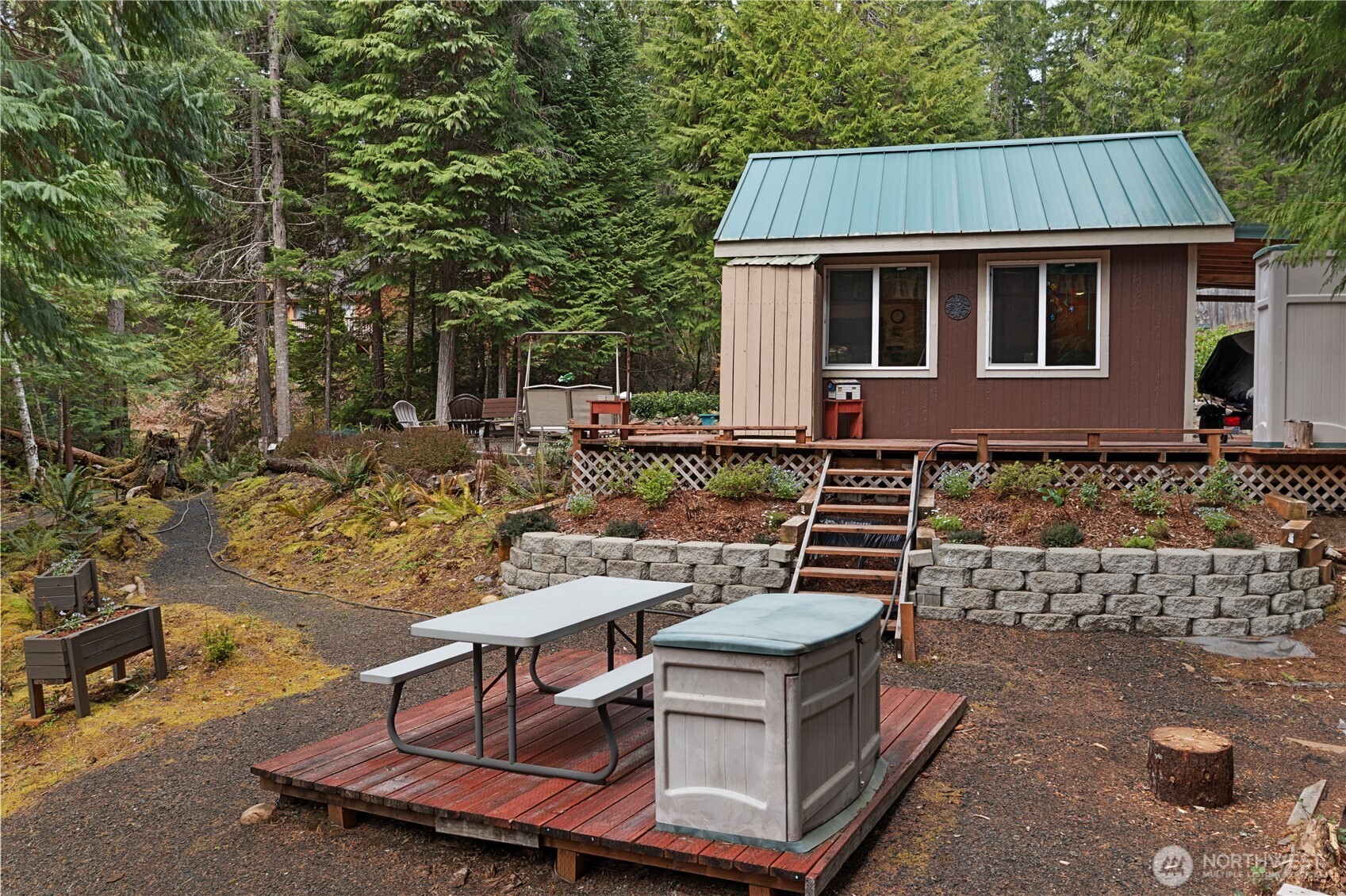 30 N Deer Court , Hoodsport, WA 98548