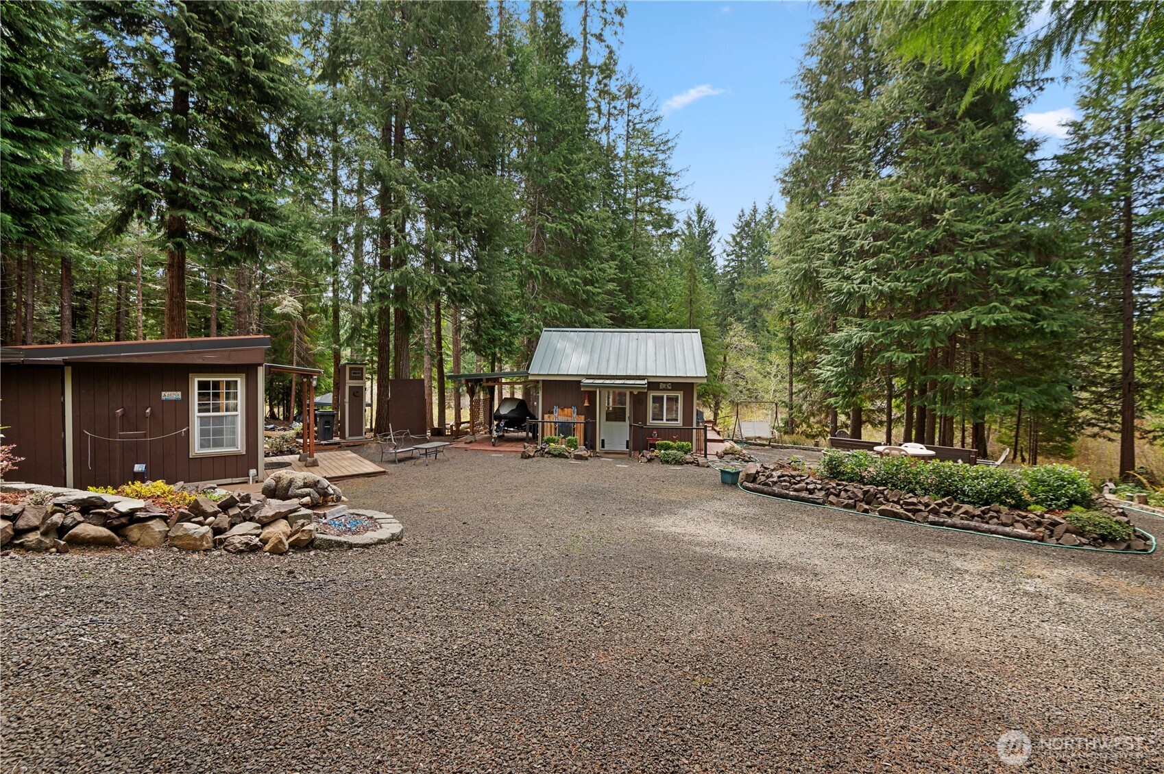 30 N Deer Court , Hoodsport, WA 98548