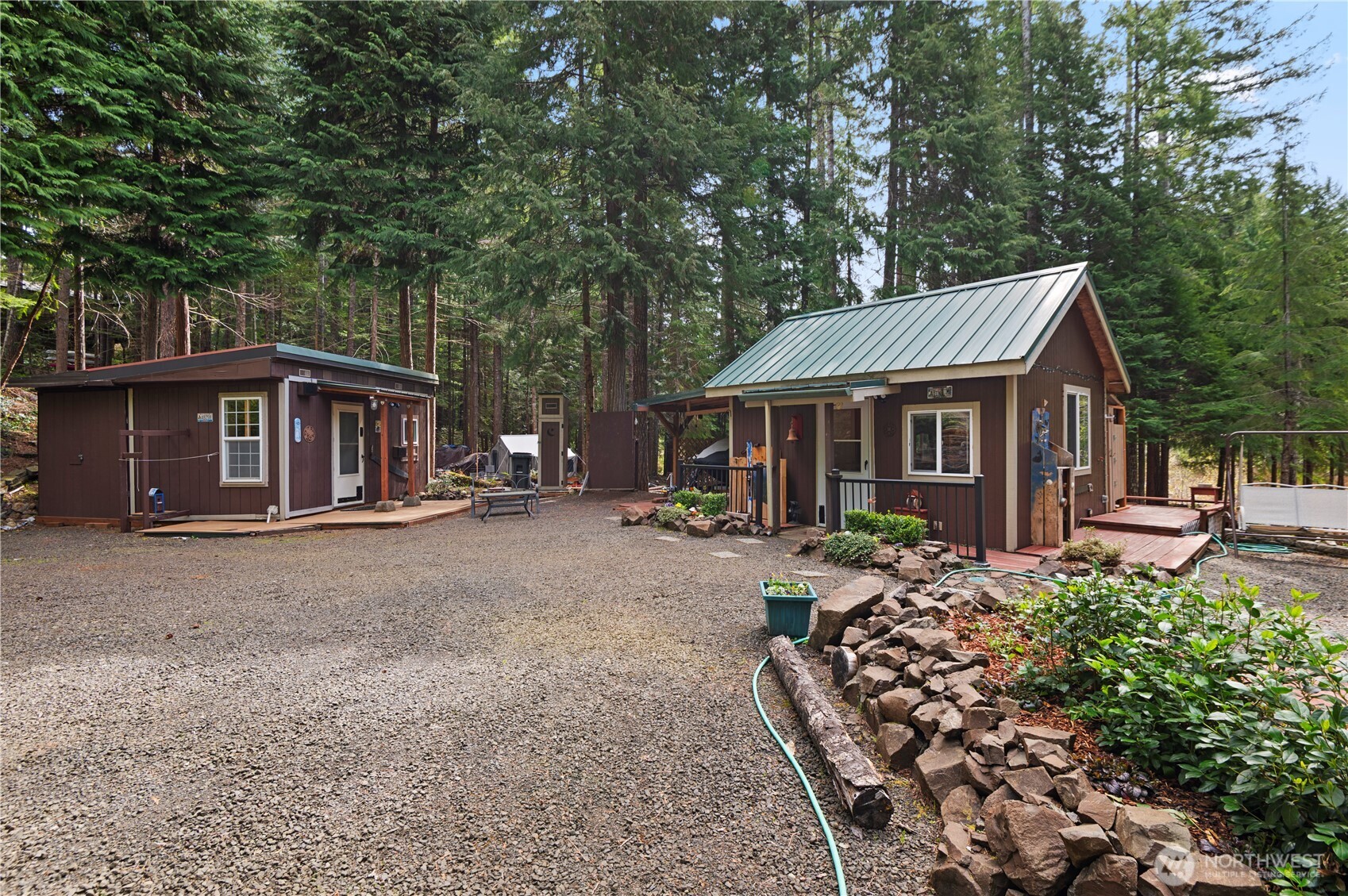 30 N Deer Court , Hoodsport, WA 98548