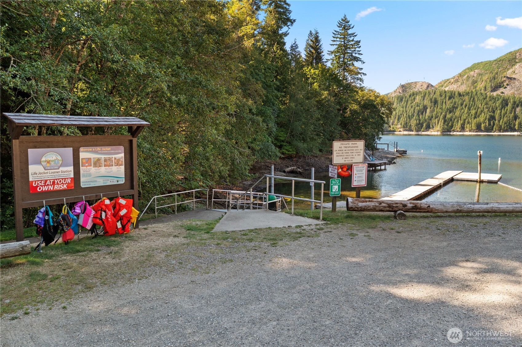 30 N Deer Court , Hoodsport, WA 98548