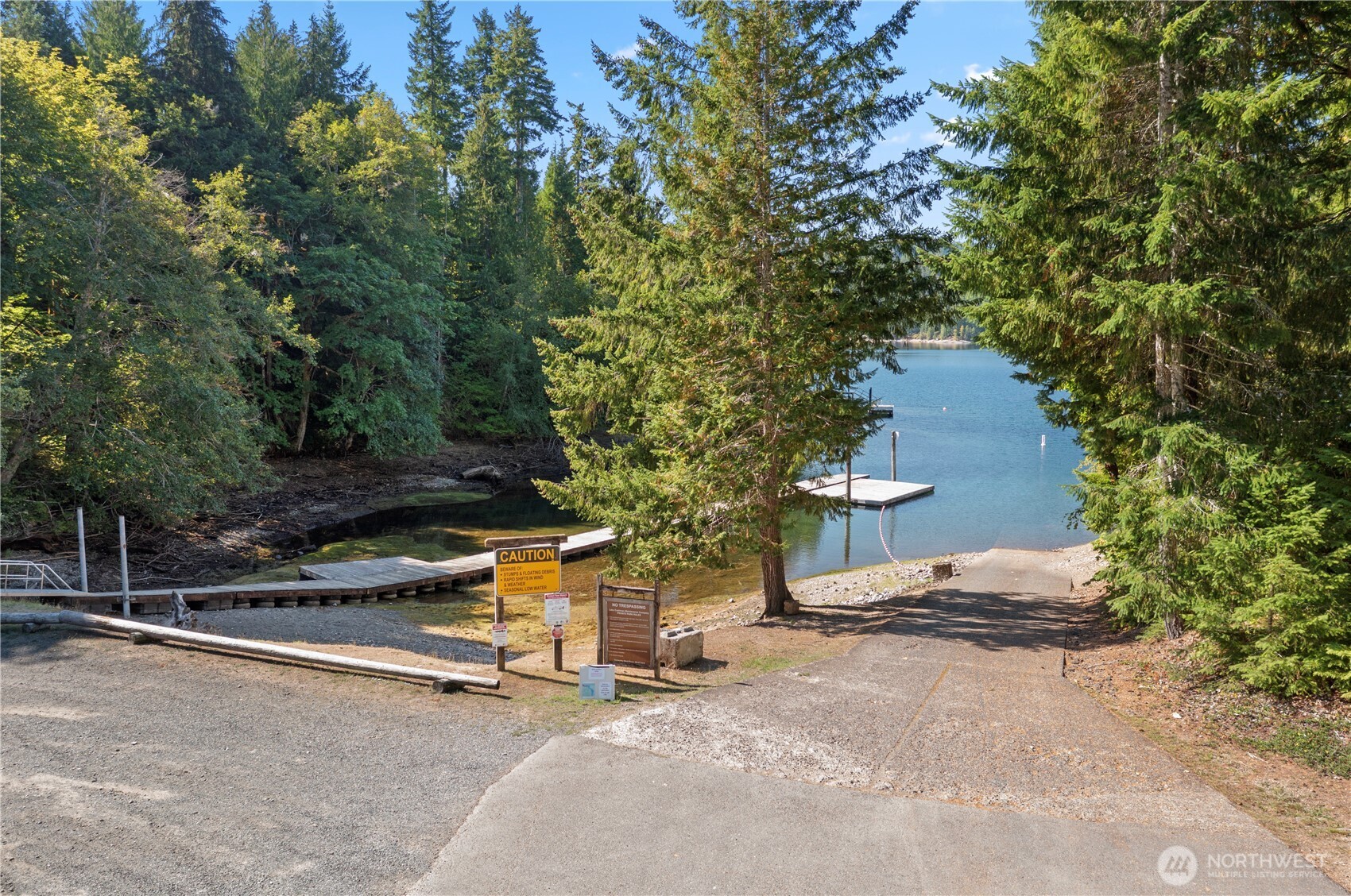 30 N Deer Court , Hoodsport, WA 98548
