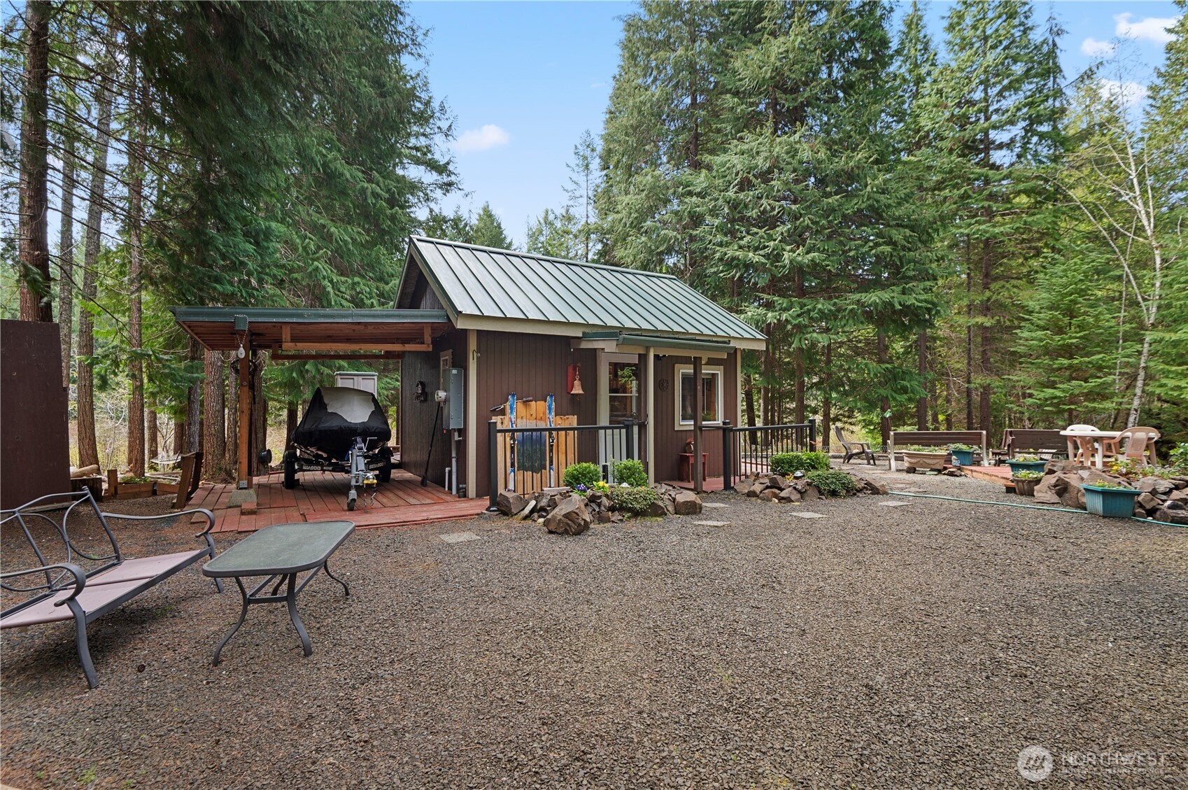 30 N Deer Court , Hoodsport, WA 98548