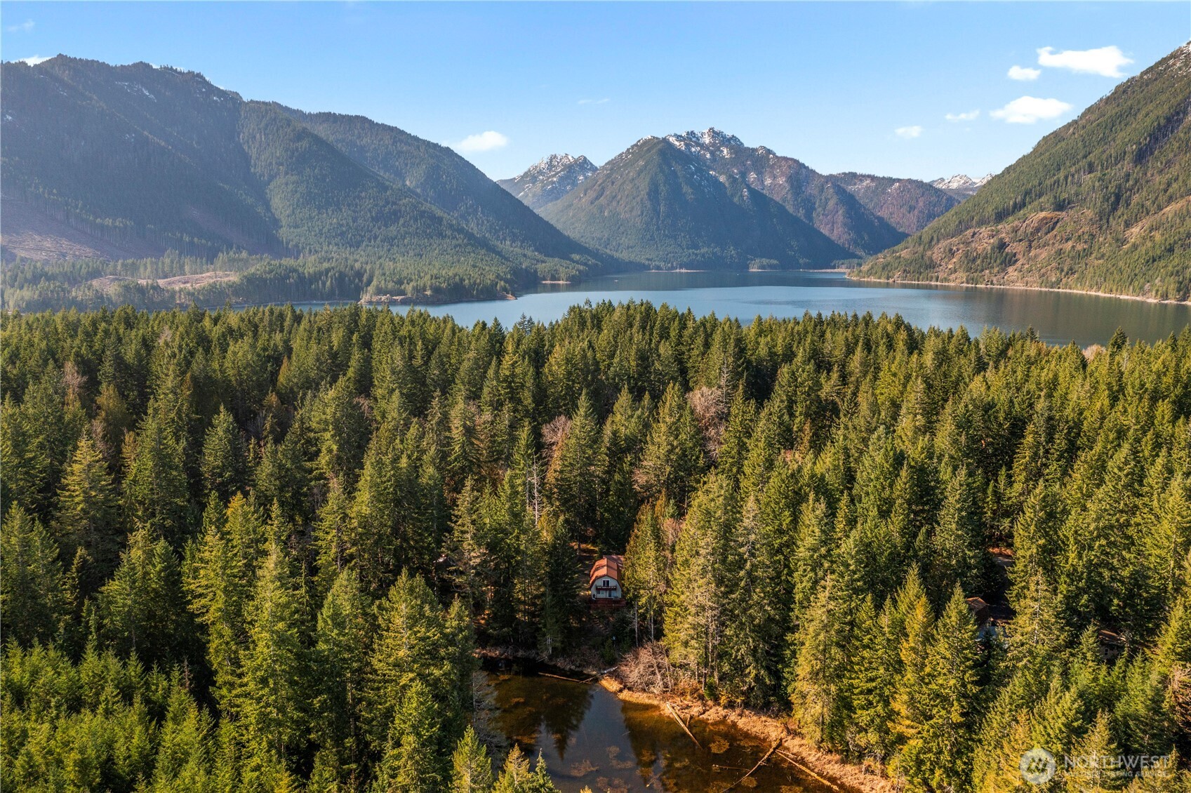 941 N Potlatch Drive , Hoodsport, WA 98548