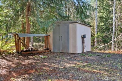 941 N Potlatch Drive , Hoodsport, WA 98548 - Photo 29