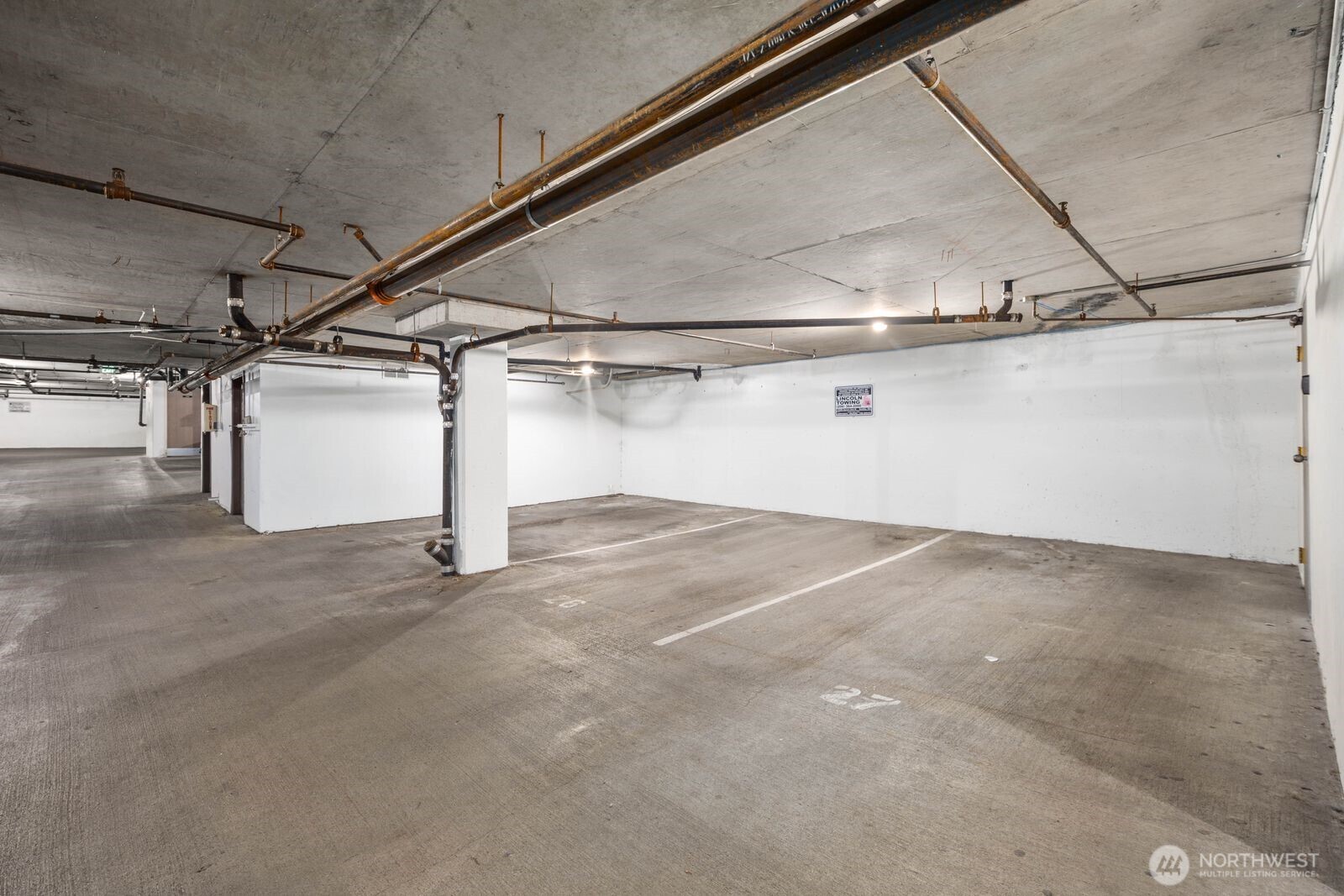 707 N 130th Street #B203, Seattle, WA 98133