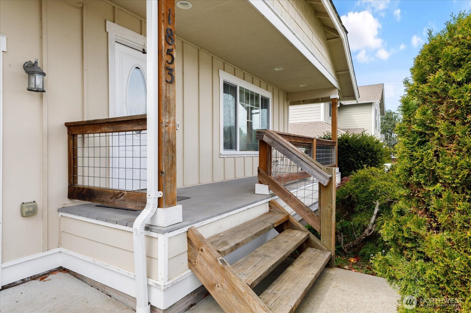 1853 SW Olive St. , Oak Harbor, WA 98277